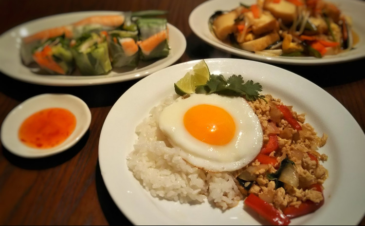 ナンプラーを使って~ ひき肉炒めご飯 生春巻 他3品