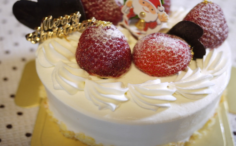 王道のショートケーキ!ふわっふわのスポンジとナッペのコツを学びましょう!