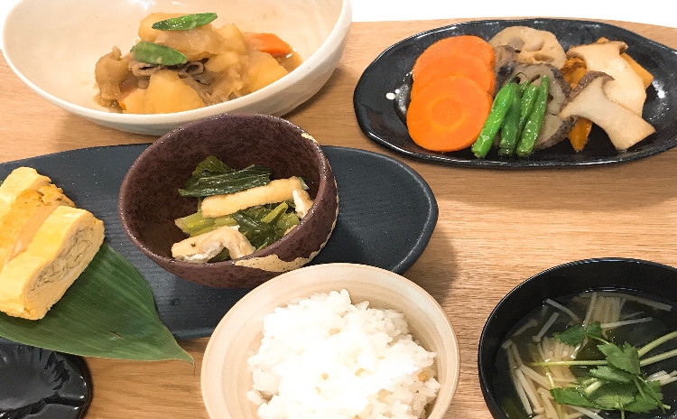 初めてさん大歓迎!お出汁の取り方から学ぶ!基本のお料理レッスン