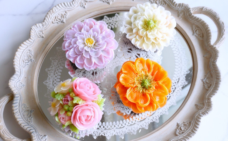 まるで生花のような透明感♡テキスト付きフラワーケーキ基礎レッスン