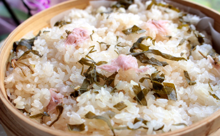 春のおもてなし春膳「桜おこわ」「秀麗豚のフキ味噌」「イサキのかぶら蒸し桜風味」葛100%「葛きり」全5品