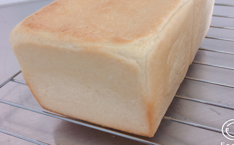 高級生食パン🍞を焼きましょう♬😋