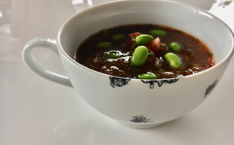 【スイーツorお土産付き】本格!ルウから作るホテルの欧風ビーフカレー 簡単プチシューサラダサンド トマトマリネスープ カプレーゼなど全6品