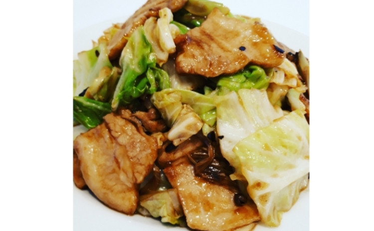 ACO’s代表作‼️超オススメ‼️【お砂糖不使用★定番ヘルシー中華】①あっさり回鍋肉 、②鶏のレバニラ炒め、③豆苗と生姜の中華和え