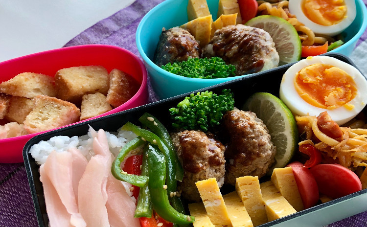 見栄え抜群!お弁当おかず6品【お弁当持帰り・ワンプレートランチ付き】レンチン3品☆ハンバーグ/さっぱり豚しょうが焼き風 ネギの辛味添え/ピーマンのナムル/その他☆