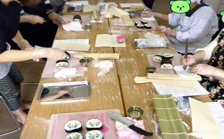 かわいいパンダの飾り巻き寿司を作ろう!