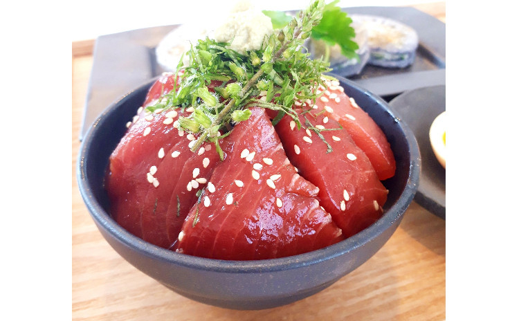 【お砂糖不使用★定番ヘルシー和食】①マグロの漬け丼、②れんこんの海老はさみ焼き山椒風味、③とろ~り煮たまご