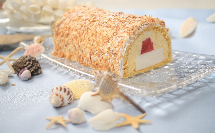 夏に食べたい、さっぱりレモンとココナッツのムース
