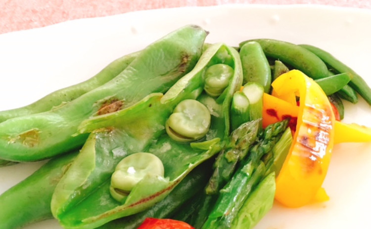 魚介のカレーマリネ・ハーブ蒸し鶏・トマトライス・季節野菜の素焼き・白ワインジンジャエール割