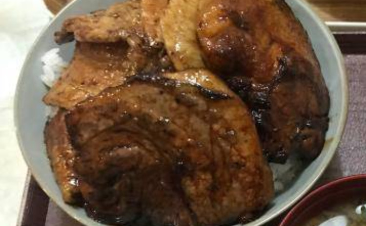 異性の胃袋をつかむ【モテ料理】 ~ご当地グルメ(秩父わらじカツ丼)篇