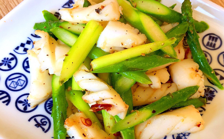 雑誌掲載レシピも作ります‼️家庭で美味しく作れる羽根つき餃子レッスン!!和食キッチンしのぶオープン3ヶ月記念特別価格!!