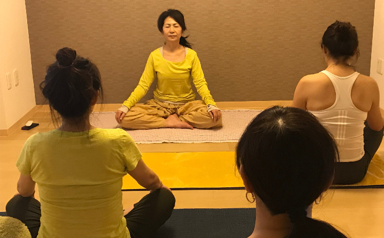 醤油糀とヨガで心と体を整える! 少しの気遣いでこんなに違う毎日を送れます!!