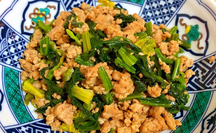つくりおきレッスンPart 2!ミートソース・サンマの梅煮・ほうれん草のふりかけ・中華丼の具・切り干し大根の煮物など7品!セミプライベートレッスンの実習スタイルでお1人ずつお作りいただけます。