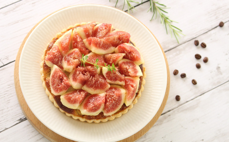 無花果のタルトTarte aux figues au café & 同じ生地で作る かぼちゃのミニキッシュ♪