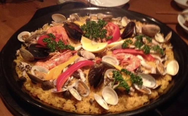 ◆パエリアレッスン 魚介とサフランライスで本格パエリアを作ります。
