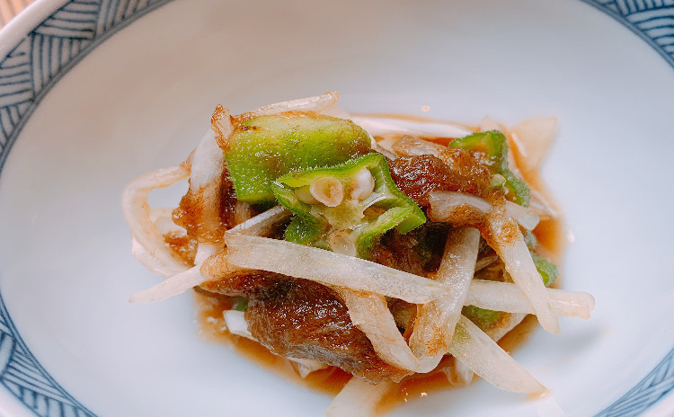 玄米ちらしとベジつくねは必食です❣️全メニューノンシュガーでヘルシーですから、食べ過ぎちゃってください。玄米ちらし寿司とベジつくねは必食です♪