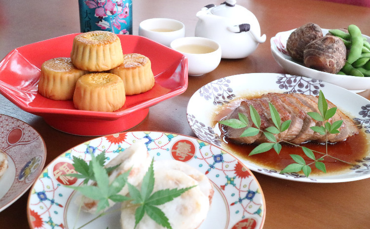 月餅作りと中秋節のお食事