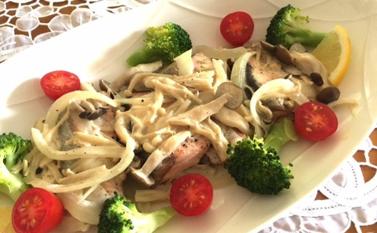 秋のおもてなし料理!マーマレード風味スペアリブ、鮭のカレン風、きのこのリゾット,梨と生ハムのサラダ、パンプキンタルト