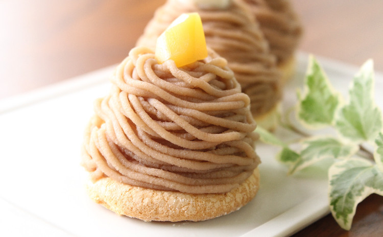 秋はケーキ・モンブラン Mont Blanc aux marrons♪ 旬の和栗で作りましょう!