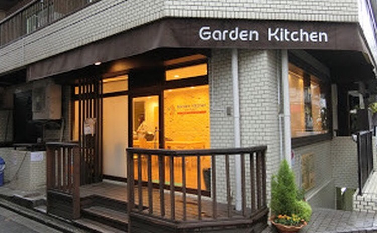 5年間ありがとう♡カリッ!タルタルチキン南蛮♪おうち辛口麻婆豆腐♪皮から小籠包♪ホタテ中華コーンスープ♪マンゴープリン♪