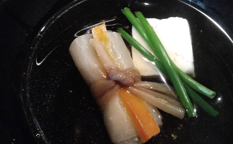 夜食にもお正月にも使えるぶりの奉仕巻き