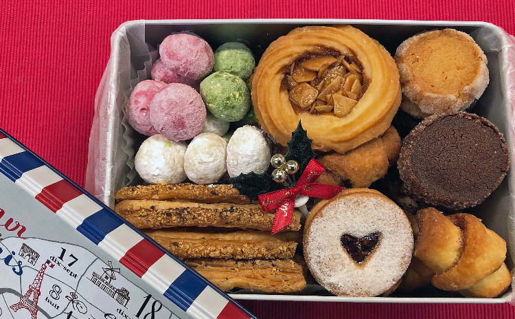 プレゼントのクッキー缶作り❤