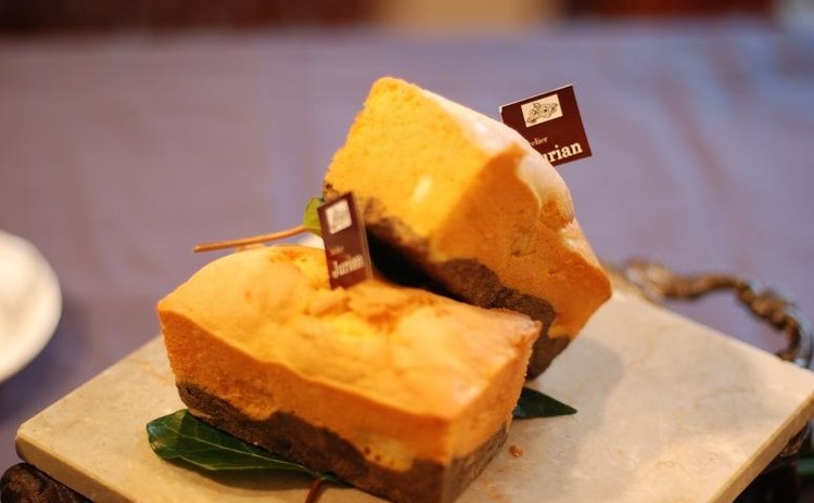 黒ゴマとじゃがいものパウンドケーキ