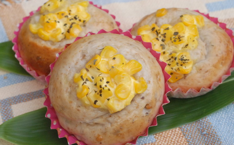 香ばしい3種パン&ビタミンたっぷり野菜で夏バテ知らず!清涼ランチ
