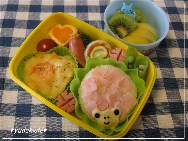 紫陽花おにぎりとカタツムリのお弁当 ゆづキッチン 中学生のお弁当 クックパッドブログ