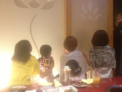 京都サンガ焼肉家族会ファッションショー 山瀬理恵子のごはん日記