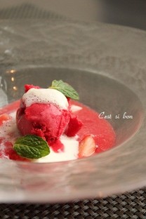 2086f588bf435bd5b1063e1188f43ae3