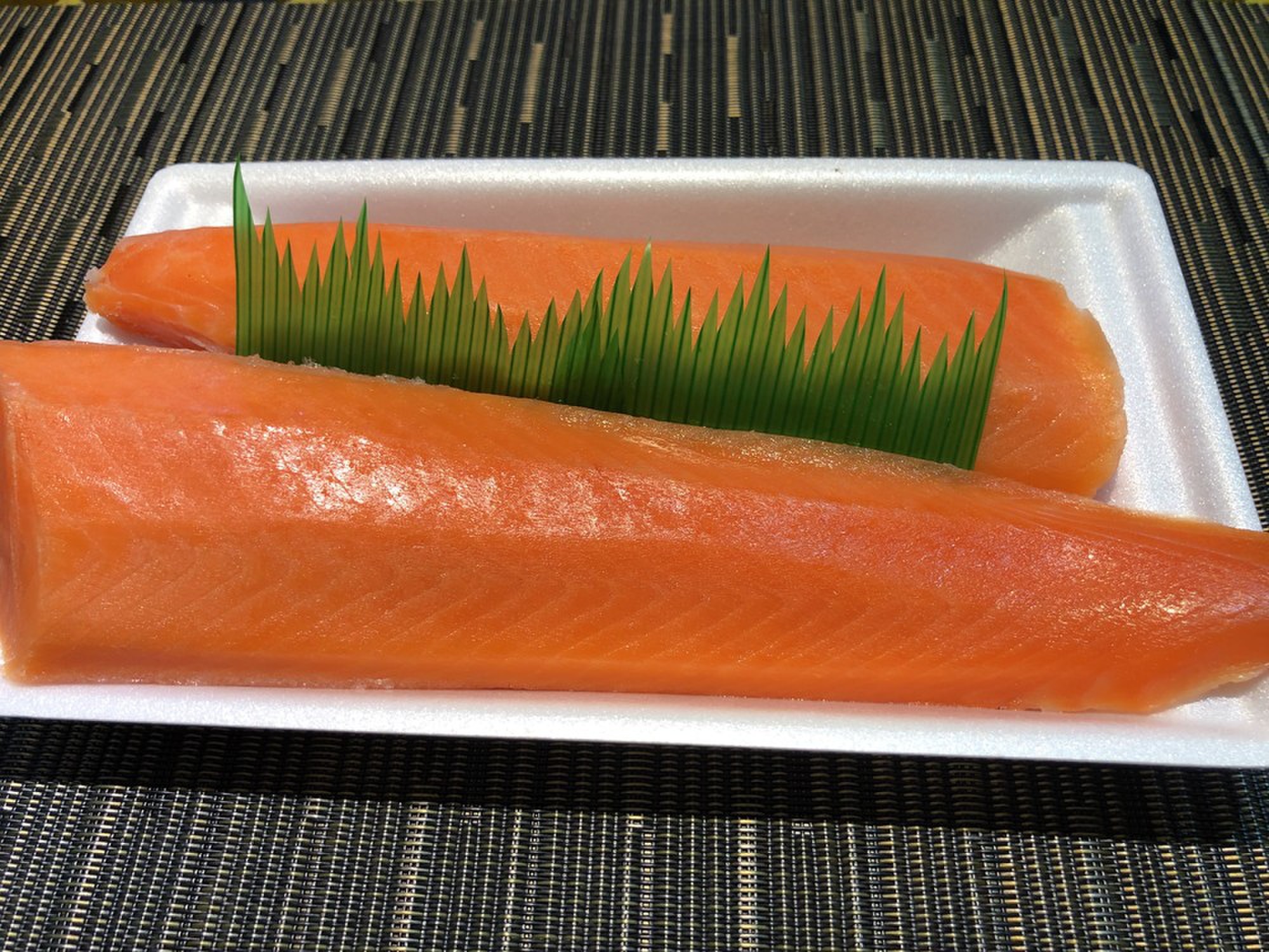 刺身用サーモントラウト280g前後 養殖 生食 クックパッドマート 毎日が楽しみになる お買いもの