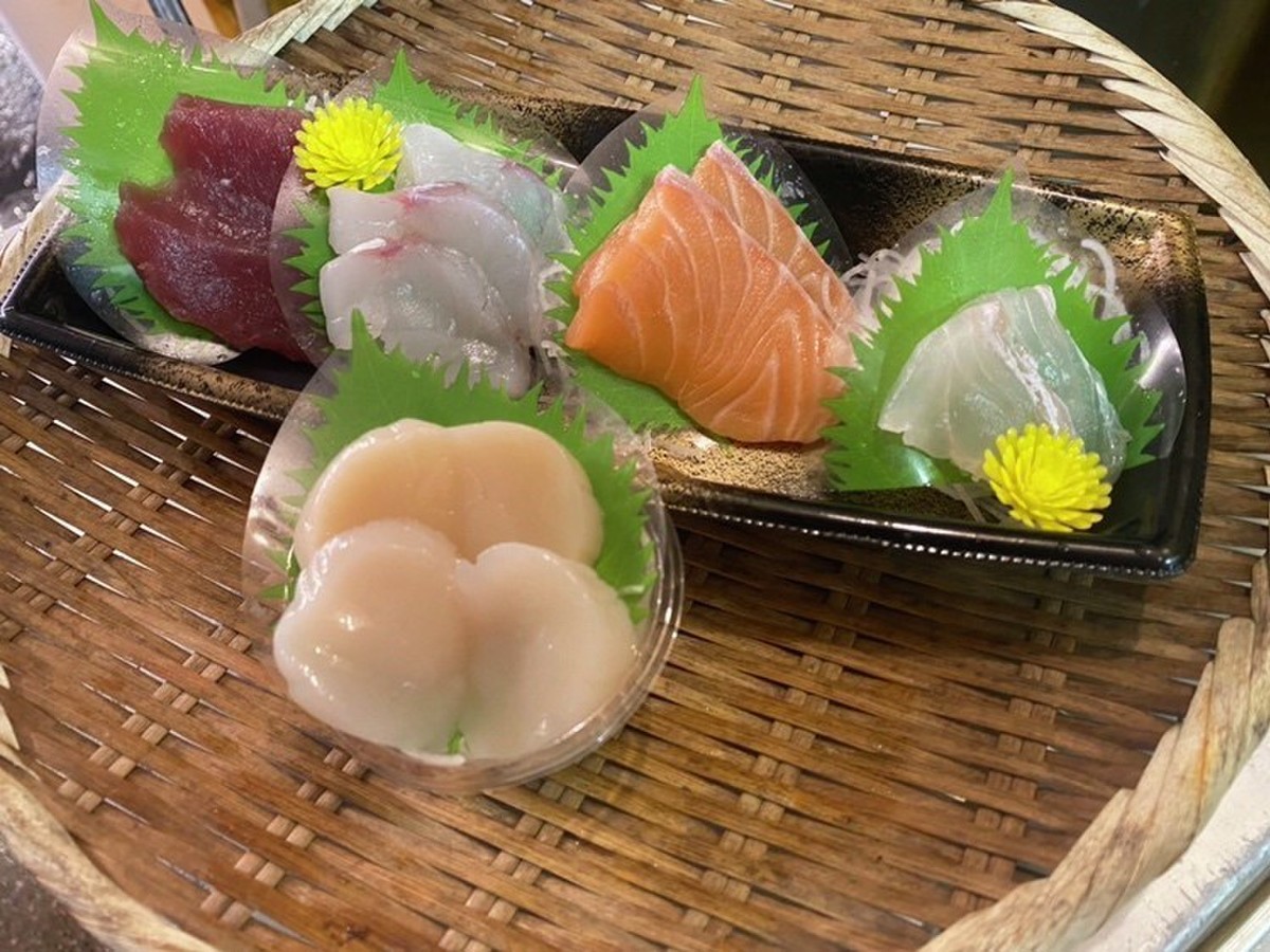 築地直送 おまかせ刺し盛り4種 おまけ1種 クックパッドマート 毎日が楽しみになる お買いもの