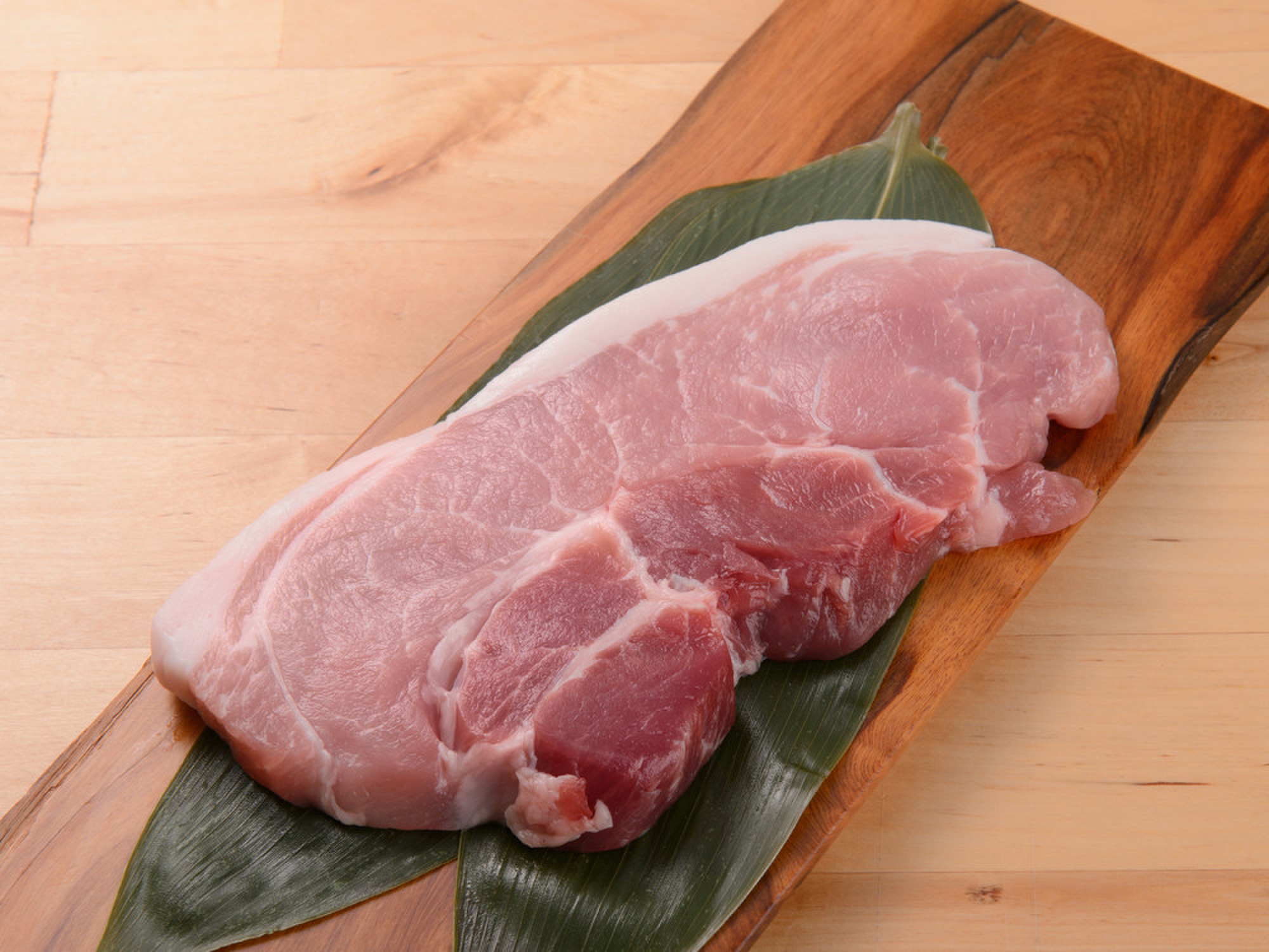 下田さん家の豚 ランプ切り身 ステーキ とんかつ用 クックパッドマート 毎日が楽しみになる 食材店