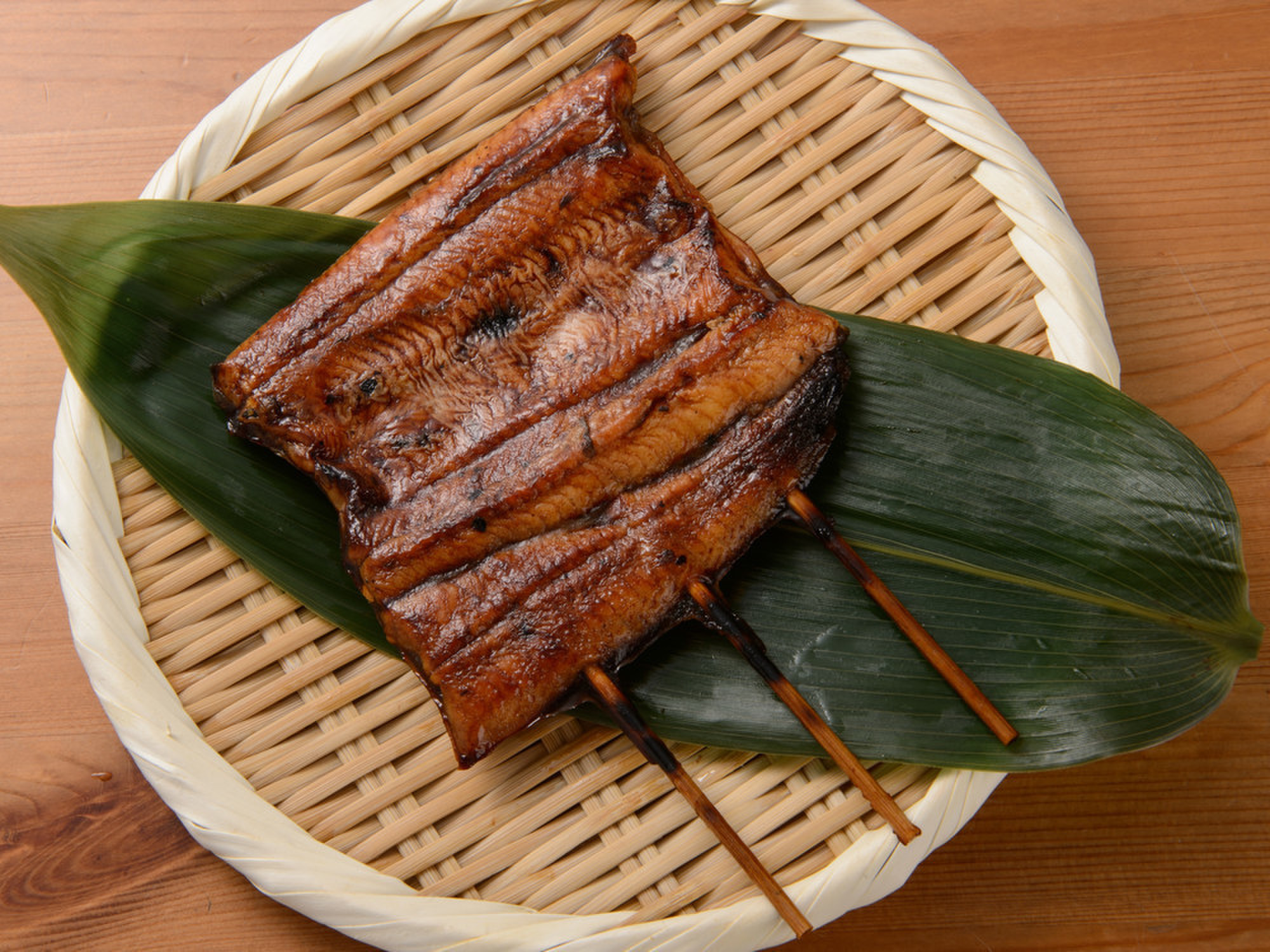Amazon.co.jp: 【冷蔵/国産養殖うなぎ】長蒲焼 うなぎ ウナギ 鰻