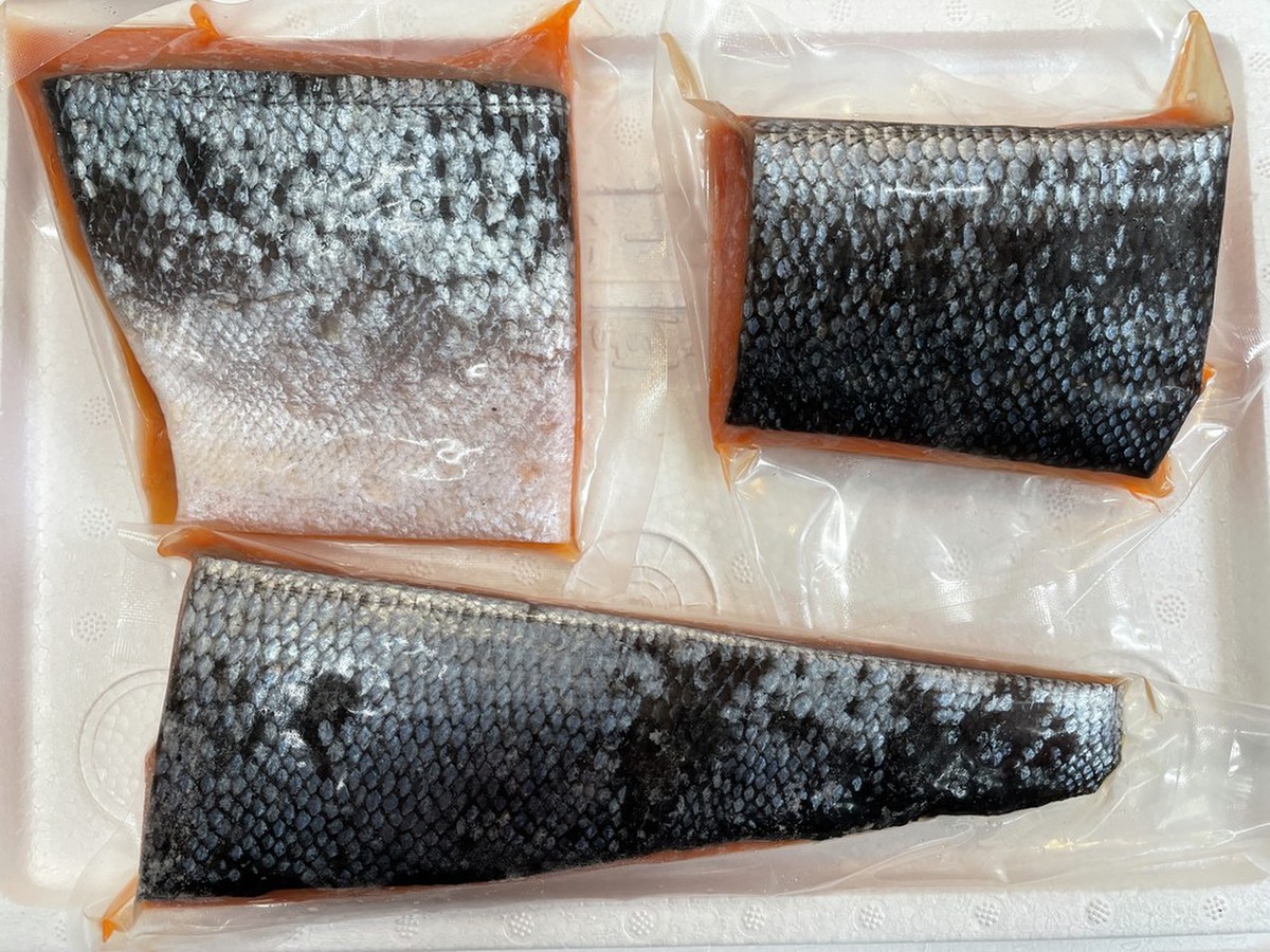 スモークサーモン銀鮭ブロック500g クックパッドマート 毎日が楽しみになる お買いもの