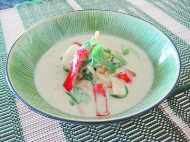 本格的「グリーンカレー」は、作るのもアレンジも簡単なんです!