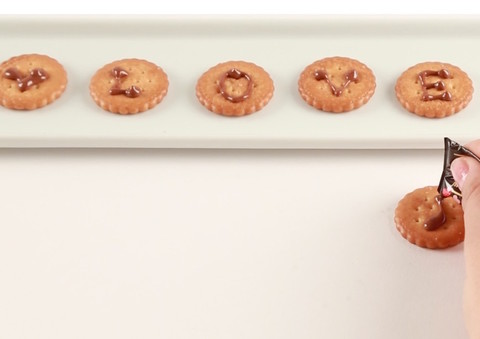 超簡単 今ならまだ間に合う 裏ワザチョコペンでバレンタインの想いを伝えよう クックパッドニュース 超簡単 今ならまだ間に合う 裏ワザチョコペンでバレンタインの想いを伝えよう クックパッドニュース