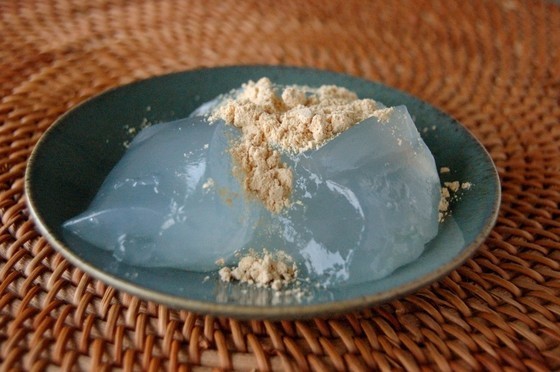 じゃがいもが「わらび餅」に変身!? 〜身近な食べ物を研究しよう!〜