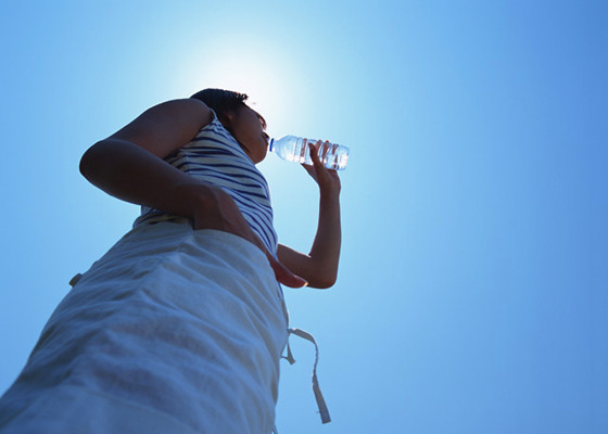 意外な落とし穴☆アルコールは水分補給になりません!【熱中症対策④】