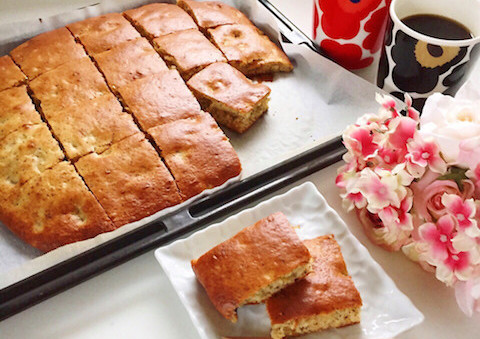 ケーキ型いらず バナナがメインの 天板ケーキ 味バリエ紹介 クックパッドニュース ケーキ型いらず バナナがメインの 天板ケーキ 味バリエ紹介 クックパッドニュース
