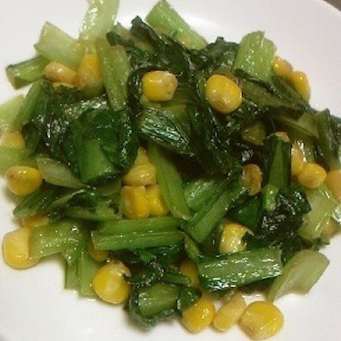 クックパッドニュース 家族みんな喜ぶ 小松菜コーン炒め を今夜の副菜にいかが 毎日新聞