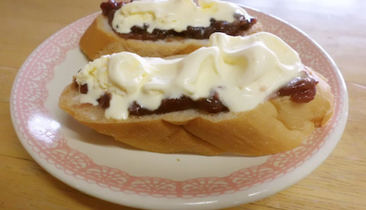 抜群の組み合わせ！】「ぜんざいアイストースト」はいかが