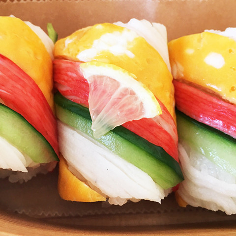 クックパッドニュース 超絶可愛い ストライプ寿司 が カニカマ きゅうり 卵 で できちゃった 毎日新聞