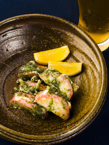 クックパッドニュース 揚げずに時短 かまぼこチーズの磯辺揚げ で100円おつまみを作ろう 毎日新聞
