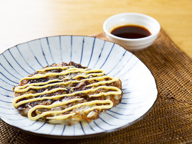 クックパッドニュース 大人の晩酌に とろ甘 玉ねぎ焼き がクセになるおいしさ 毎日新聞