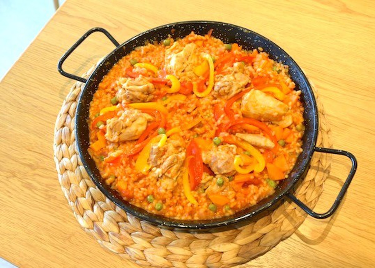 スペイン人直伝！】本場の「パエリア」を作ってみたら絶品だった 