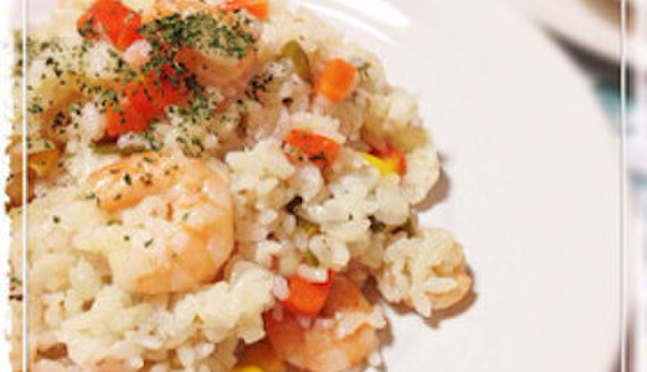 【炊飯器におまかせ】具だくさんピラフなら一皿で大満足ランチ | クックパッドニュース