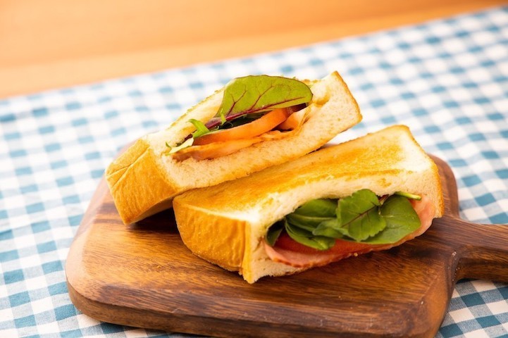 便利ワザ 専用メーカーを使わずに ホットサンド を簡単に作る方法 クックパッドニュース 便利ワザ 専用メーカーを使わずに ホットサンド を簡単に作る方法 クックパッドニュース