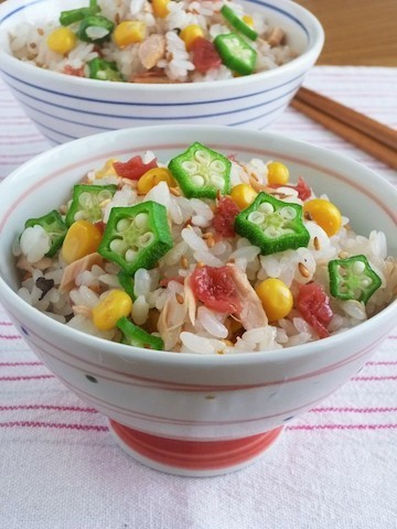 クックパッドニュース 白米では物足りないときに 夏野菜の混ぜごはん がさっぱり美味しい 毎日新聞